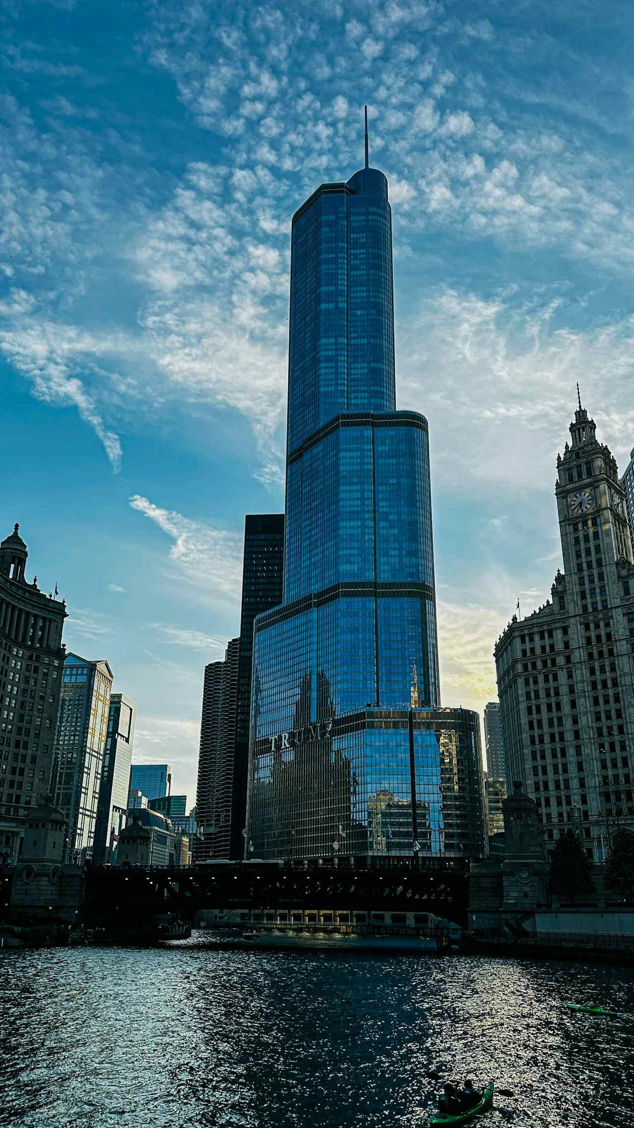 Căn Hộ Sun Thủ Thiêm — Sống Thượng Lưu Bên Sông Sài Gòn, Phân Khu 2C 2 Skyline khu đô thị mới Thủ Thiêm nơi tọa lạc căn hộ Sun Thủ Thiêm