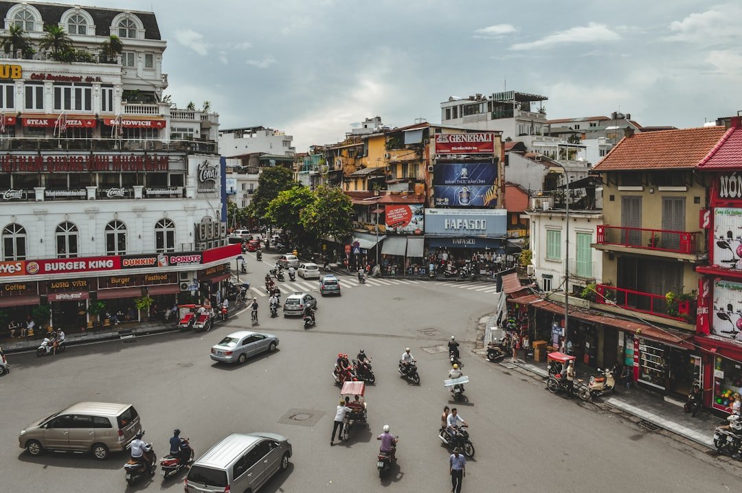 Công Trường Sun Thủ Thiêm Tháng 8/2026: Tín Hiệu Mới 4 Sun Thủ Thiêm — urban road infrastructure construction Vietnam city